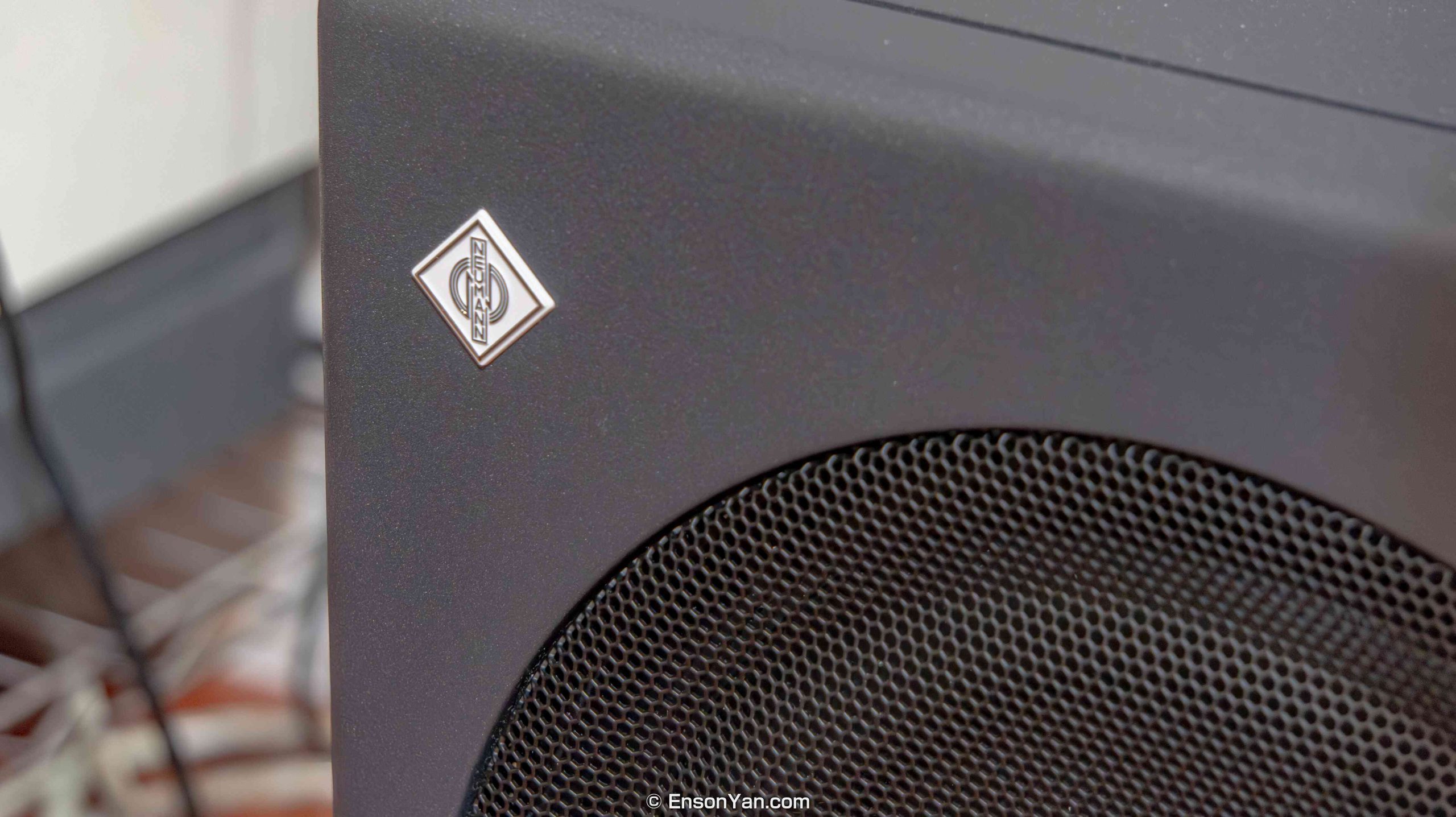 Neumann KH750DSP - Cover - 2025.10.23